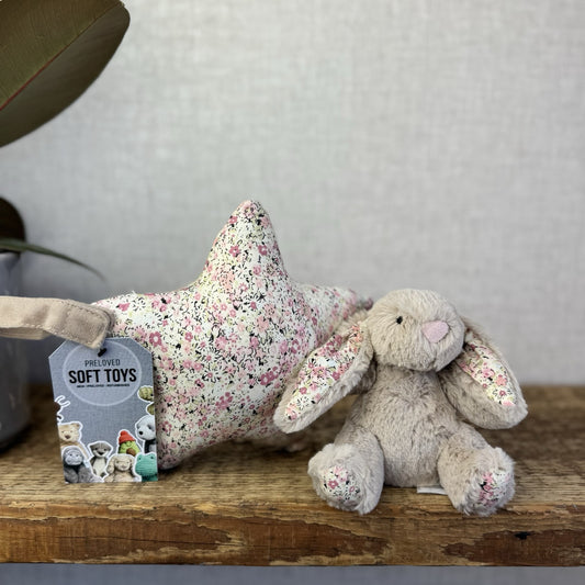 Jellycat Blossom Beau Beige Bunny Rabbit Musical Star Pull Soft Plush Toy NWOT