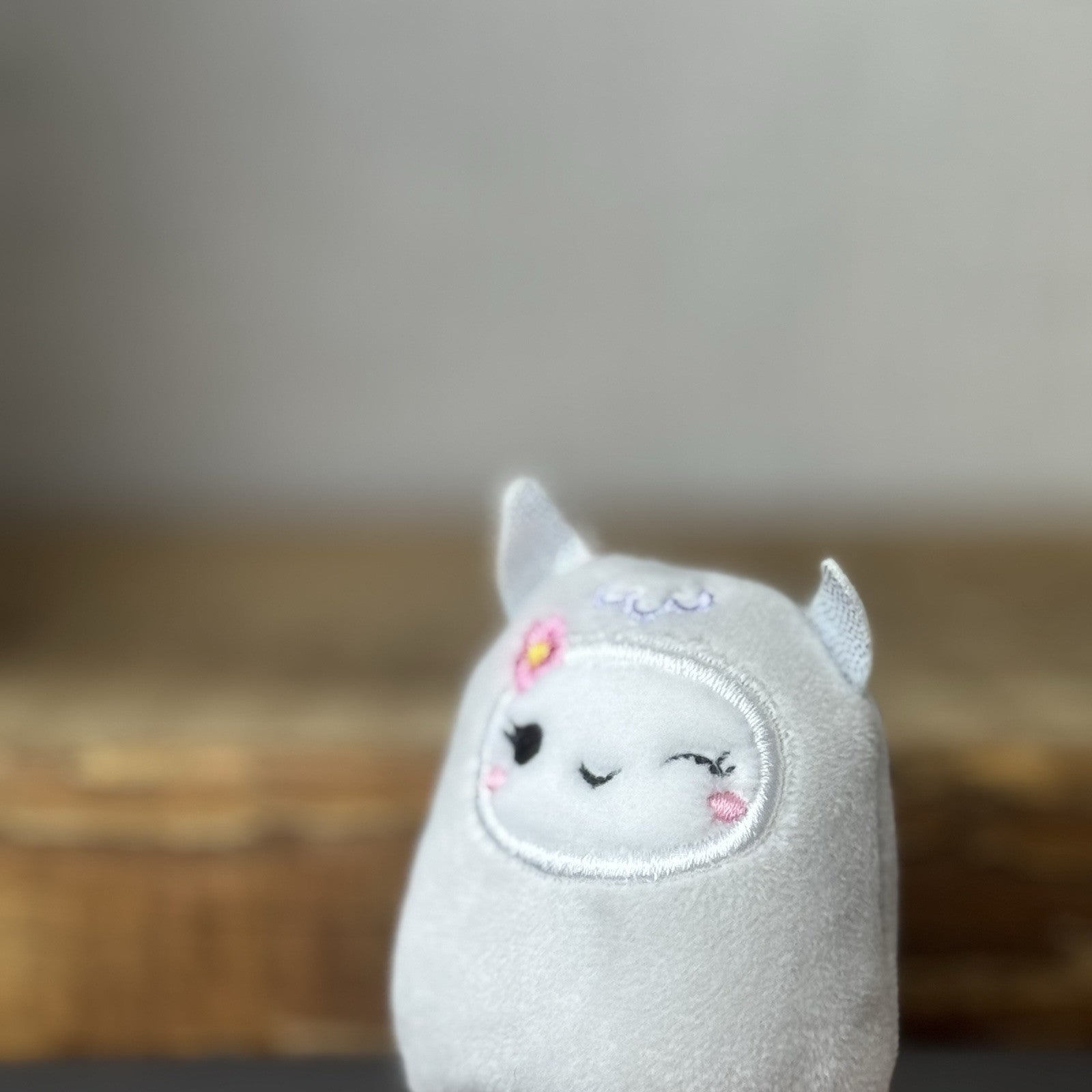 Squishmallows Squishville - Micromallow Squishmallow - Riah The Yeti Grey Tiny