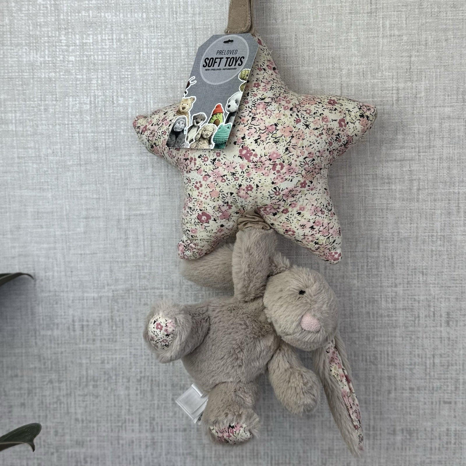 Jellycat Blossom Beau Beige Bunny Rabbit Musical Star Pull Soft Plush Toy NWOT