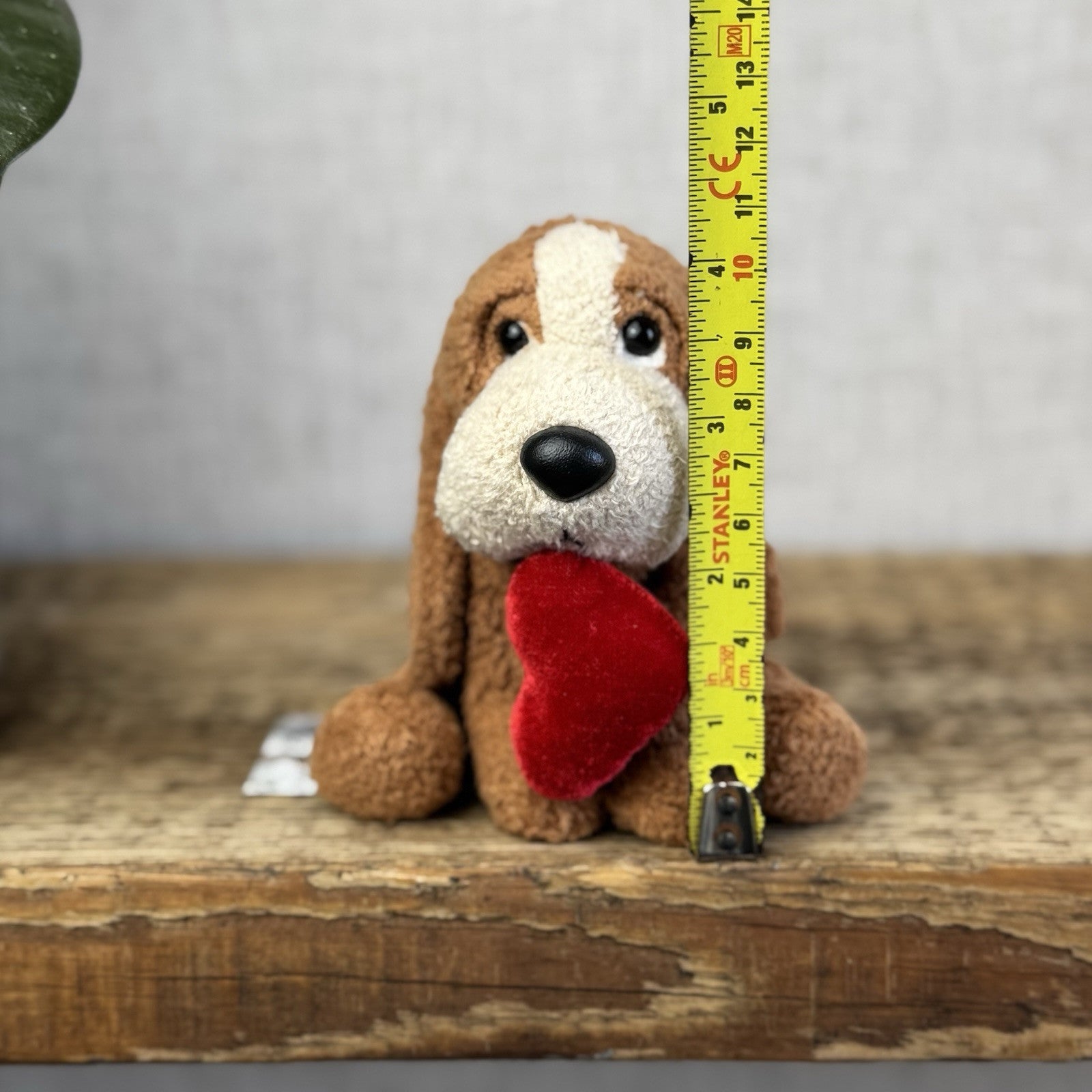 Russ Berrie & Co. Luv Pets Bailey - Floppy Puppy With Heart - Tiny Pocket Pal 4”