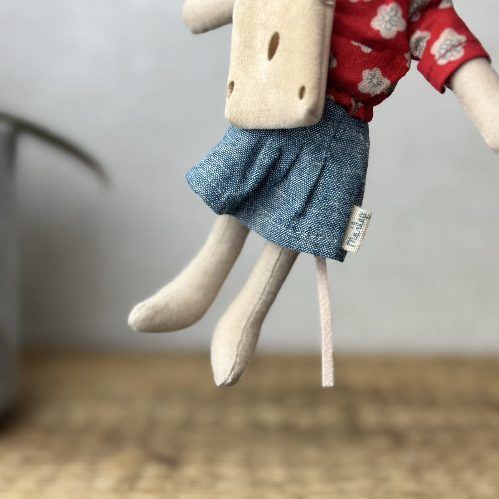 Maileg Mum Mouse - Maileg Mum Mouse With Cheese Bag Denim Skirt 