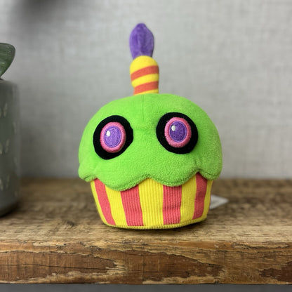 Official Five Nights at Freddys Funko Foxy & Cupcake Neon Green BlackLight 2017
