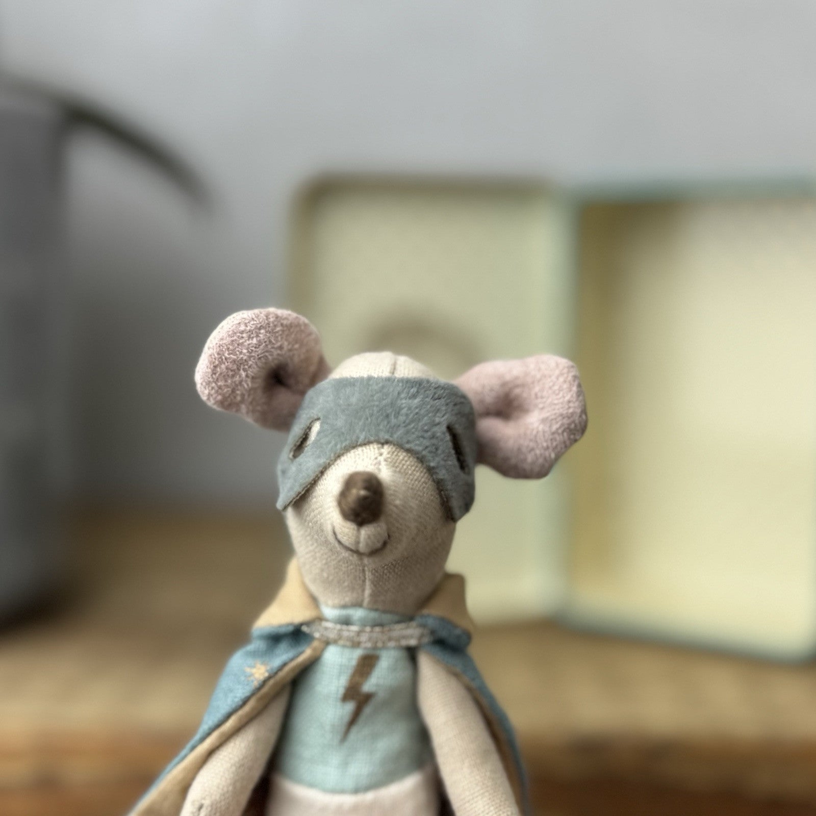 Maileg Superhero In Suitcase - Old Style Retired Superhero Mouse 2017