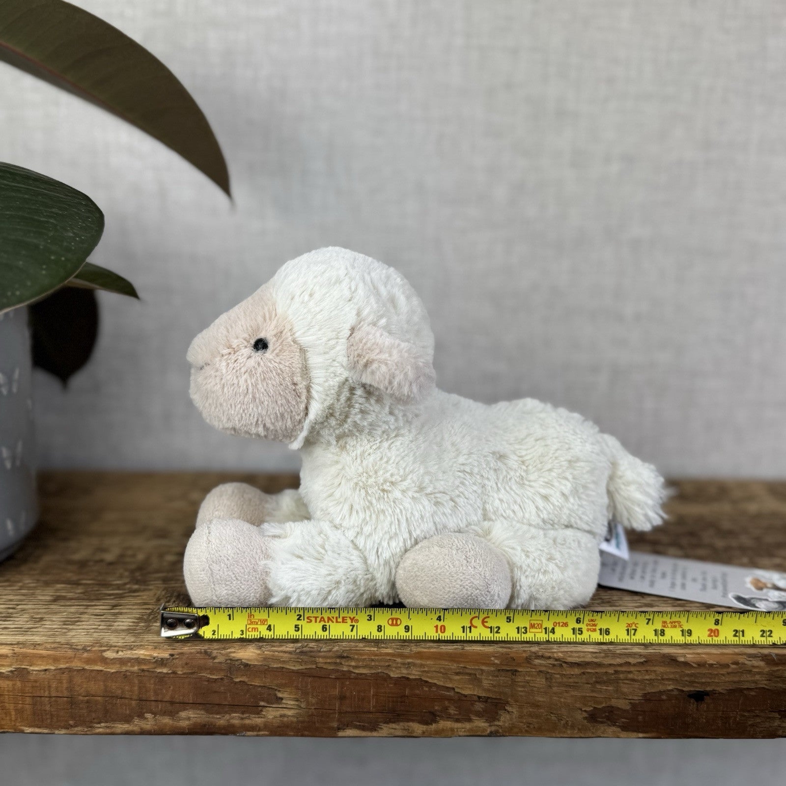 Jellycat Lovely Lamb Soft Plush Cuddly Sheep Retired Small Cream Sheep 8”