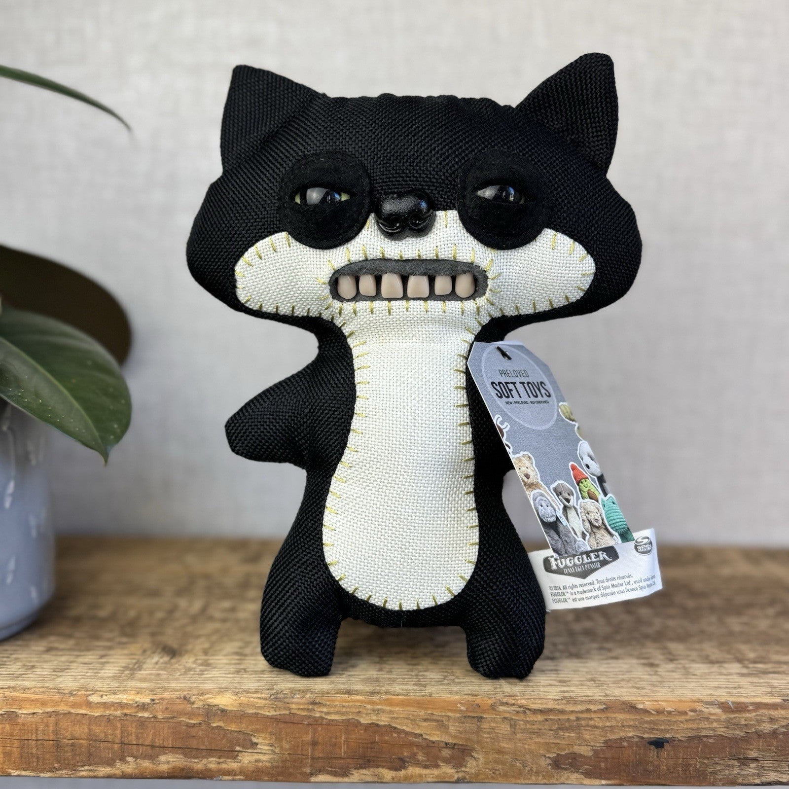 Fuggler Black Suspicious Fox Chase Glow In the Dark Ltd Edition RARE Fuggler #2