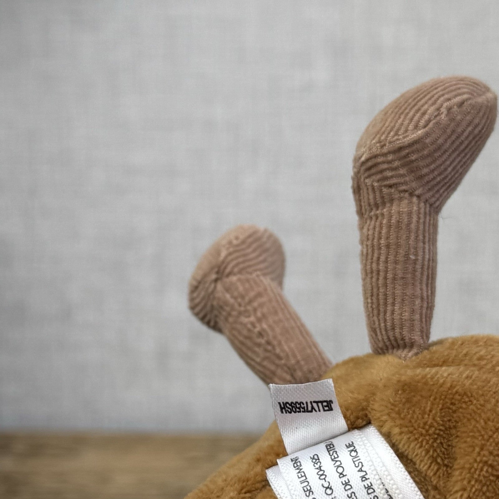Jellycat Amuseable Acorn - Jellycat Autumn Soft Toy - Acorn Small Jellycat (3)