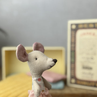 Maileg Little Sister In Matchbox - Retired 2019 - Small Tutu Mouse Spotty Body 