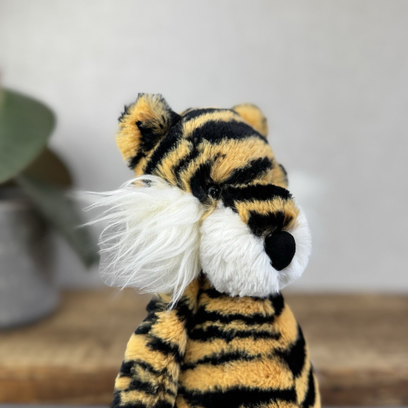 Jellycat Medium Bashful Tiger - Orange/white Tiger Old Style Jellycat Beanie 12”