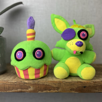 Official Five Nights at Freddys Funko Foxy & Cupcake Neon Green BlackLight 2017