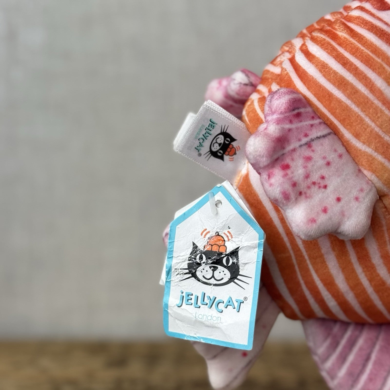 Jellycat Fishiful Pink - Pink Fish Soft Toy Beanie Small Retired With Tags 6”