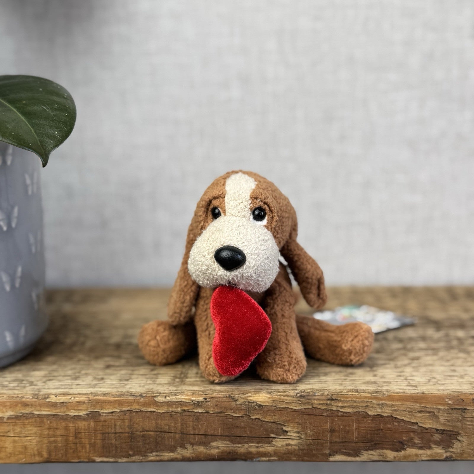 Russ Berrie & Co. Luv Pets Bailey - Floppy Puppy With Heart - Tiny Pocket Pal 4”