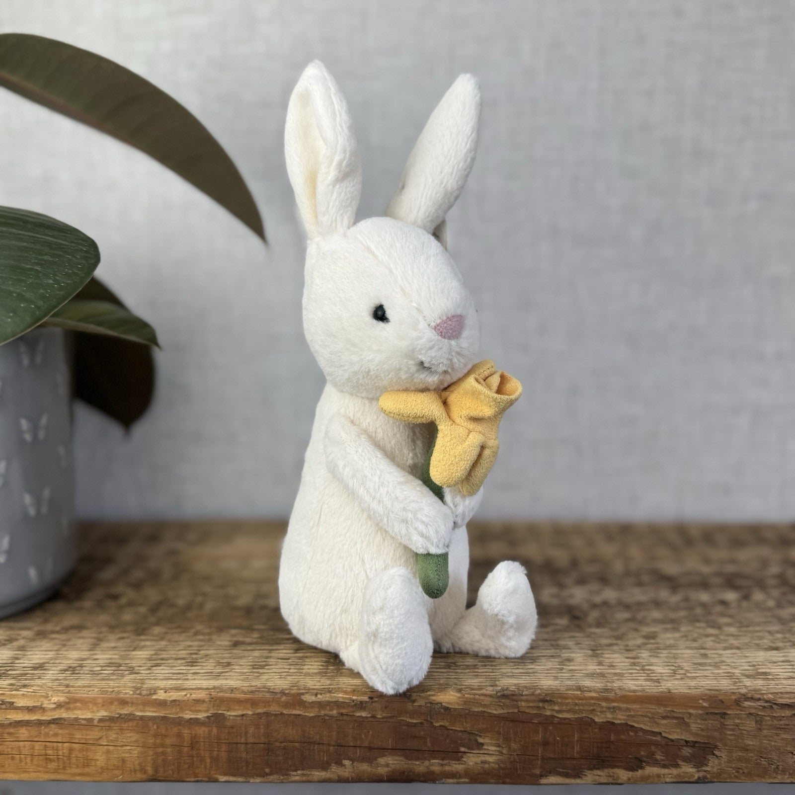 Jellycat Bobbi Bunny Rabbit With Daffodil Flower New With Tags Spring Small 8”
