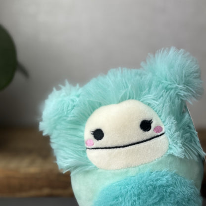 Squishmallow Joelle Bigfoot Yeti - Blue Retired Small Squishamllow Bigfoot 5"