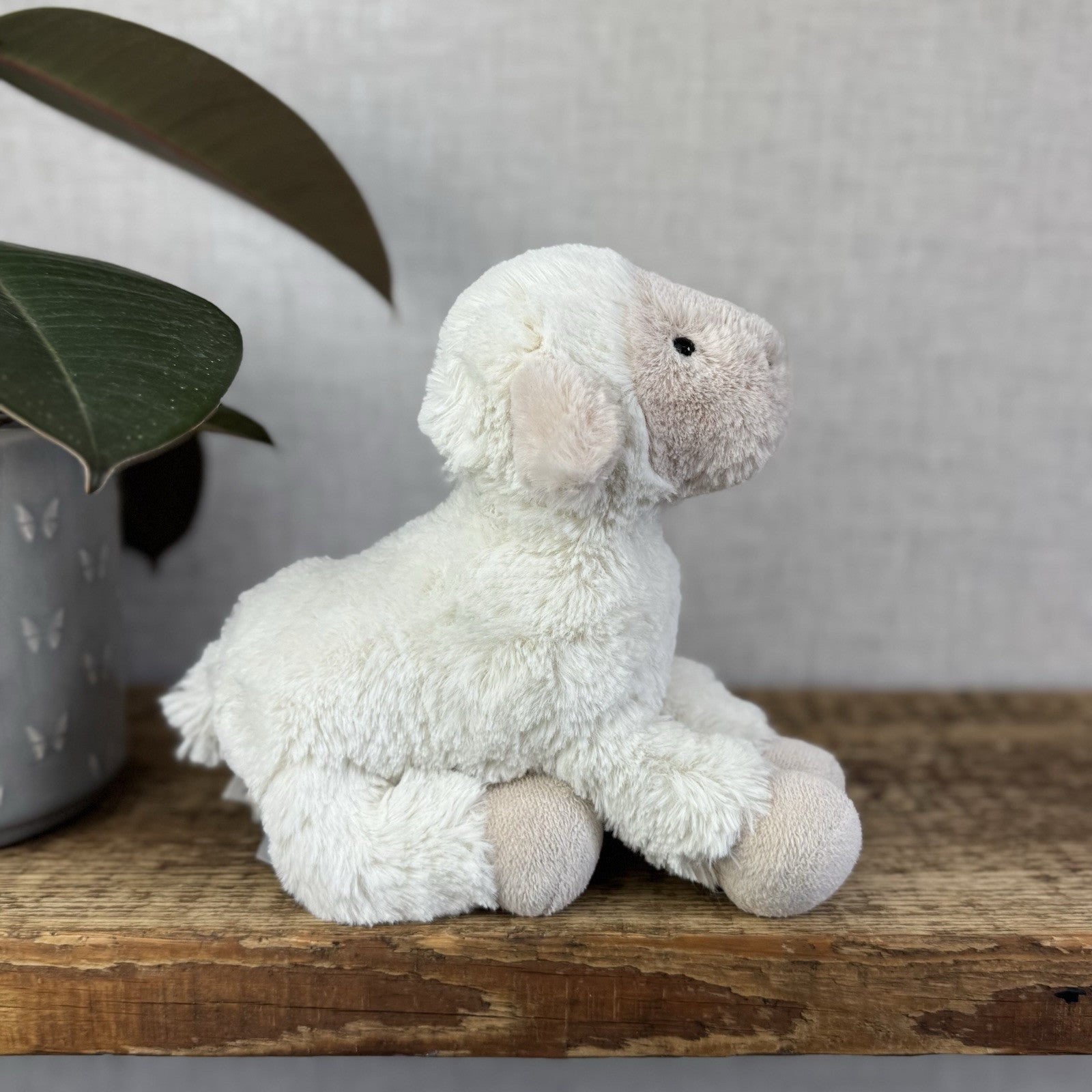 Jellycat Lovely Lamb Soft Plush Cuddly Sheep Retired Small Cream Sheep 8”